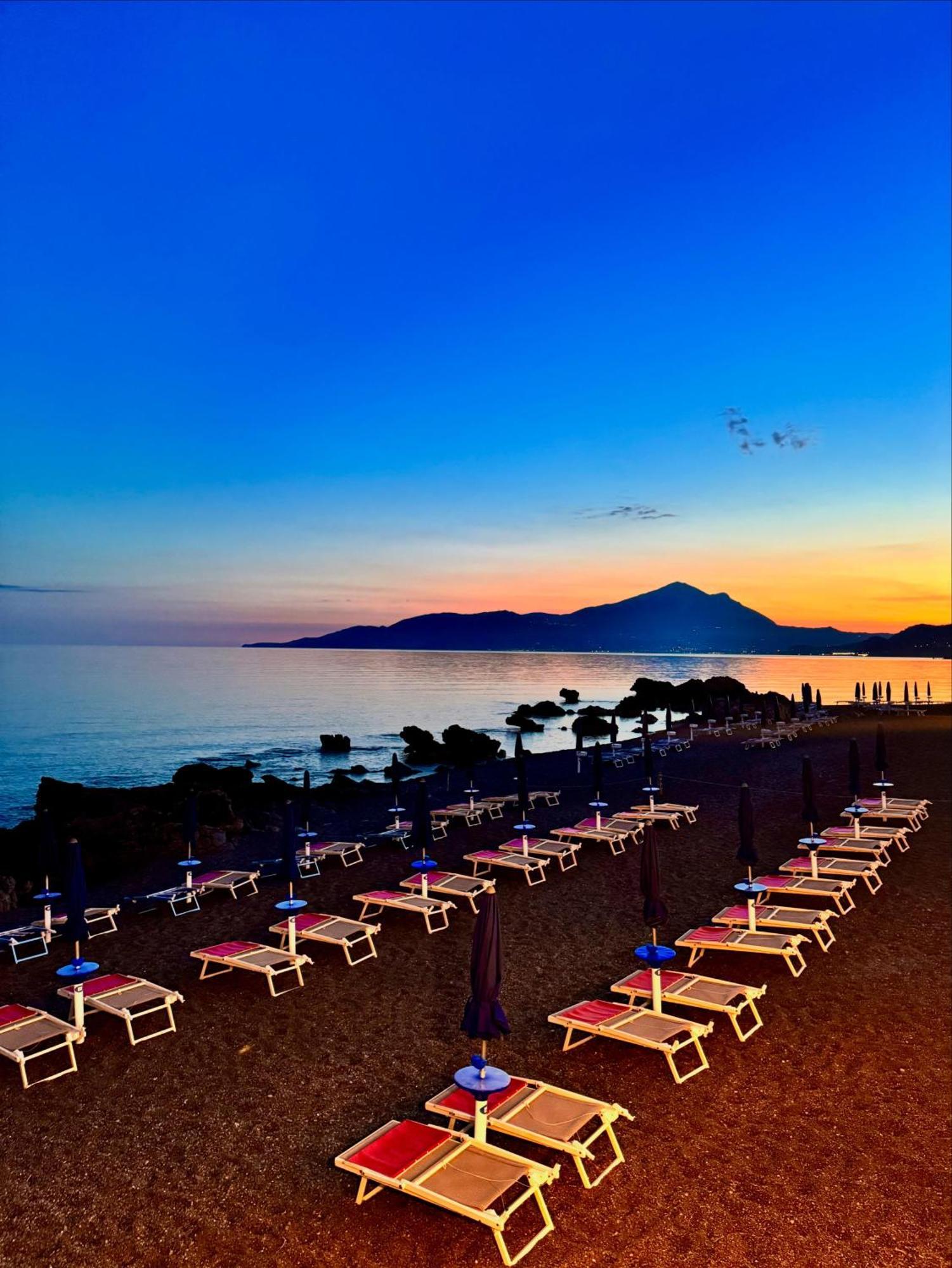 Hotel Mediterraneo 사프리 외부 사진